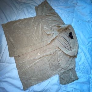 Flowy/ lose fitting button up